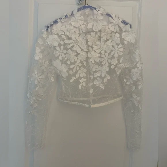 Mira Zwillinger Ness Topper - Picture 4 of 12